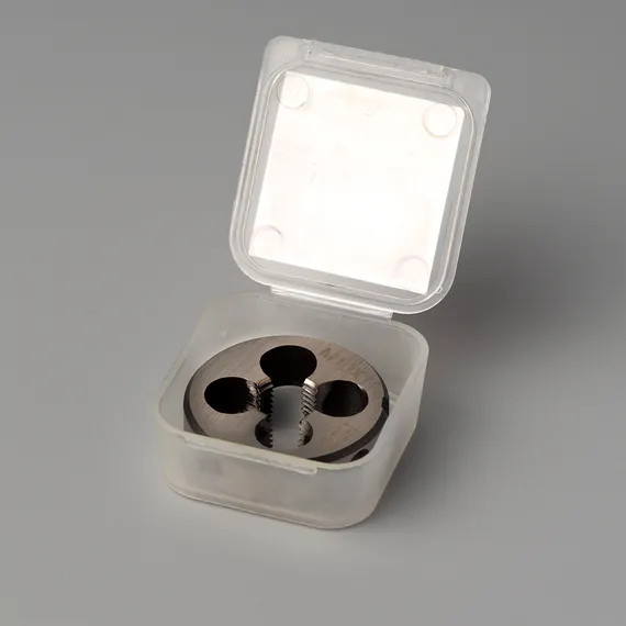 Плашка метрическая M10X1.0 в упаковке