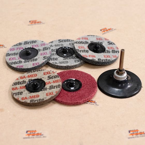 Тестовый набор кругов 3M и Norton 75мм Roloc №7 Тестовый набор кругов 3M и Norton 75мм Roloc №7