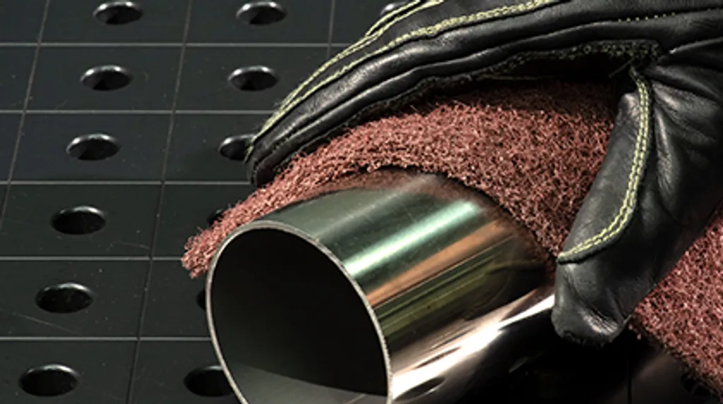 Нетканые абразивные материалы (Скотч-Брайт): подробный гид по выбору и применению