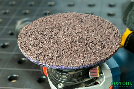 Скотч-брайт Bosch круг темно-коричневый SCM 125 мм Coarse №4