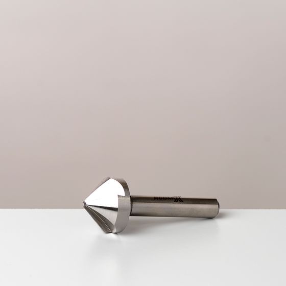 Зенковка по металлу 25х67х10 HSS №2 Зенковка по металлу 25х67х10 HSS №2