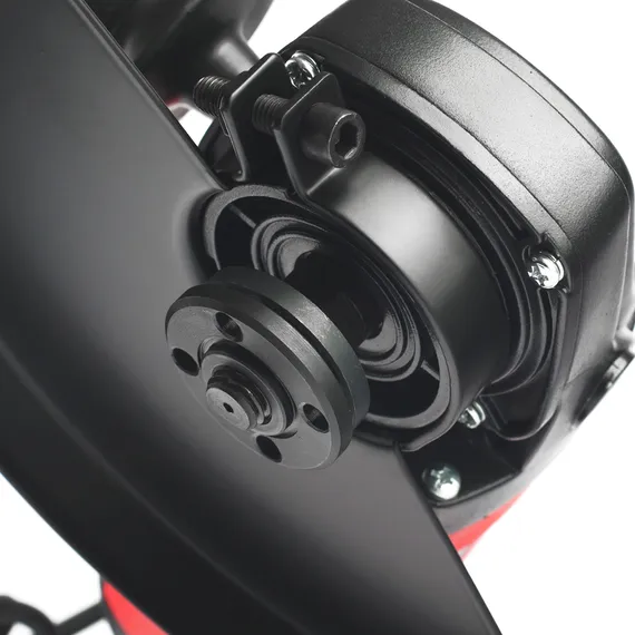 Редуктор и шпиндель УШМ Felisatti FT8500 230 мм 2100 Вт — вид крупным планом