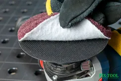 Скотч-брайт Bosch круг бордовый 125 мм Medium Velcro