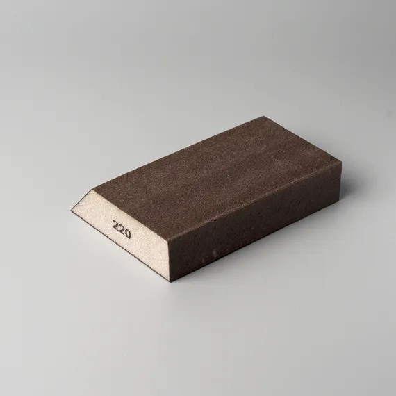 Губка шлифовальная угловая Р220