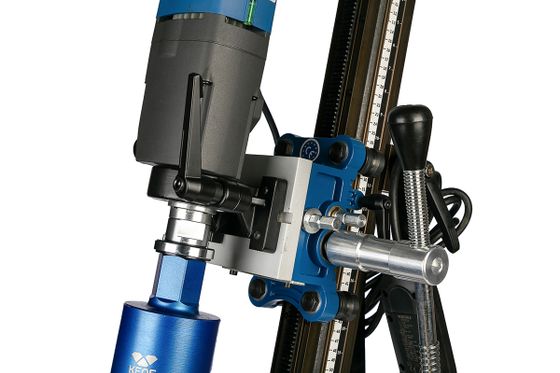 Комплект KEOS KS-180 с наклонным штативом KS-250J №4 Комплект KEOS KS-180 с наклонным штативом KS-250J №4