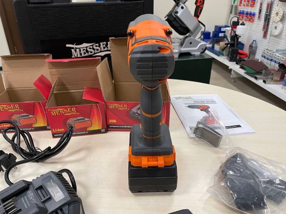 Гайковерт MESSER DCW6 аккумуляторный ударный 4Ач №12 Гайковерт MESSER DCW6 аккумуляторный ударный 4Ач №12