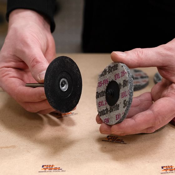 Тестовый набор кругов 3M и Norton 75мм Roloc №4 Тестовый набор кругов 3M и Norton 75мм Roloc №4