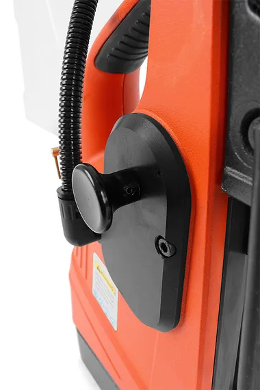 Фиксатор блокировки положения двигателя