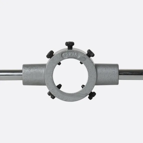 Плашкодержатель М16-М20 крупный план лицевая сторона