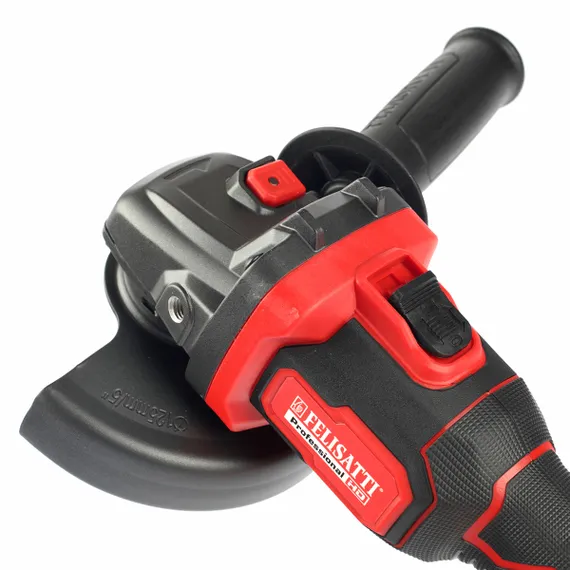 УШМ FELISATTI FT1580 крупным планом