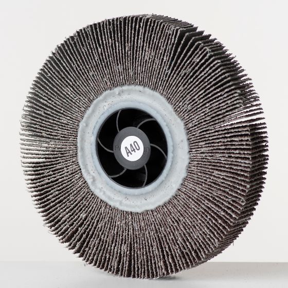 Круг лепестковый радиальный P40 125х20хМ14 A №2