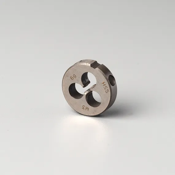 Плашка для нарезки резьбы метрическая M3X0.5