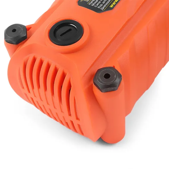 Задняя часть корпуса (вентиляция мотора)