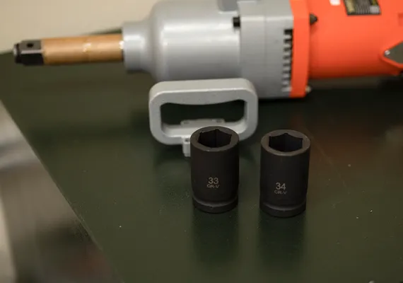 Торцевые головки в комплекте с гайковертом MESSER 645C