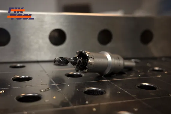 Твердосплавная коронка по металлу messer