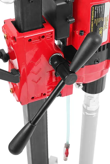 Удобная рукоятка MESSER DM250E-P