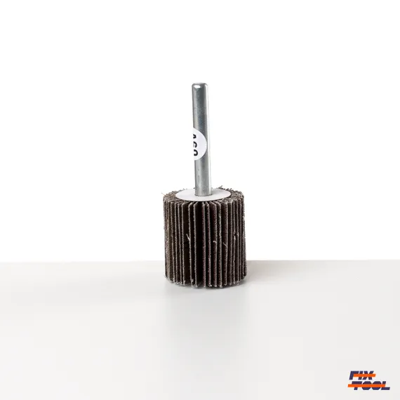 Головка лепестковая 30x30x6 мм Р60