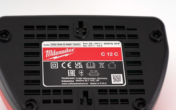 Заклепочник Milwaukee M12 BPRT-201X аккумуляторный №11 Заклепочник Milwaukee M12 BPRT-201X аккумуляторный №11