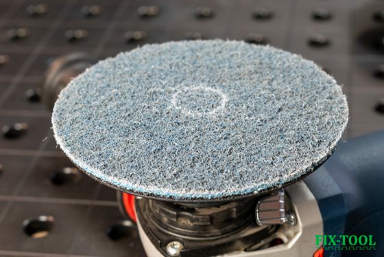 Скотч-брайт Bosch круг синий SCM 125 мм Very Fine №4