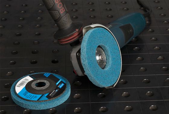 Круг прессованный нетканый Norton BearTex Vortex Rapid Blend 125x13x22 мм 5АМ №3