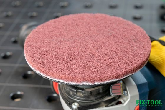 Скотч-брайт Bosch круг красный 125 мм Very Fine Velcro №3 Скотч-брайт Bosch круг красный 125 мм Very Fine Velcro №3
