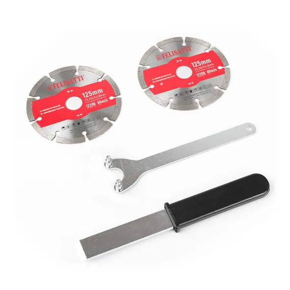 Комплект поставки Felisatti FT 8807: два алмазных диска, ключи и зажимные гайки