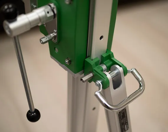 Стойка Bycon DSP-500 бесступенчатая регулировка угла наклона