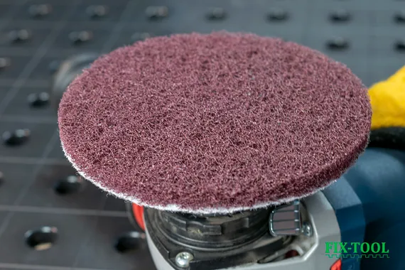 Bosch круг бордовый 125 мм Medium на липучке