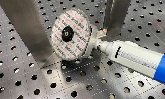 Шлифмашина для угловых швов PFERD KNER 5/34 V-SI №3 Шлифмашина для угловых швов PFERD KNER 5/34 V-SI №3