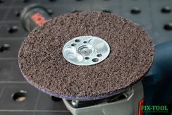 Скотч-брайт Bosch круг темно-коричневый SCM 125 мм Coarse